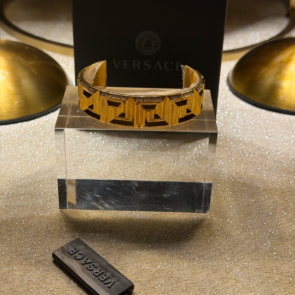 Authentic Versace Gold Bracelet – Made in Italy